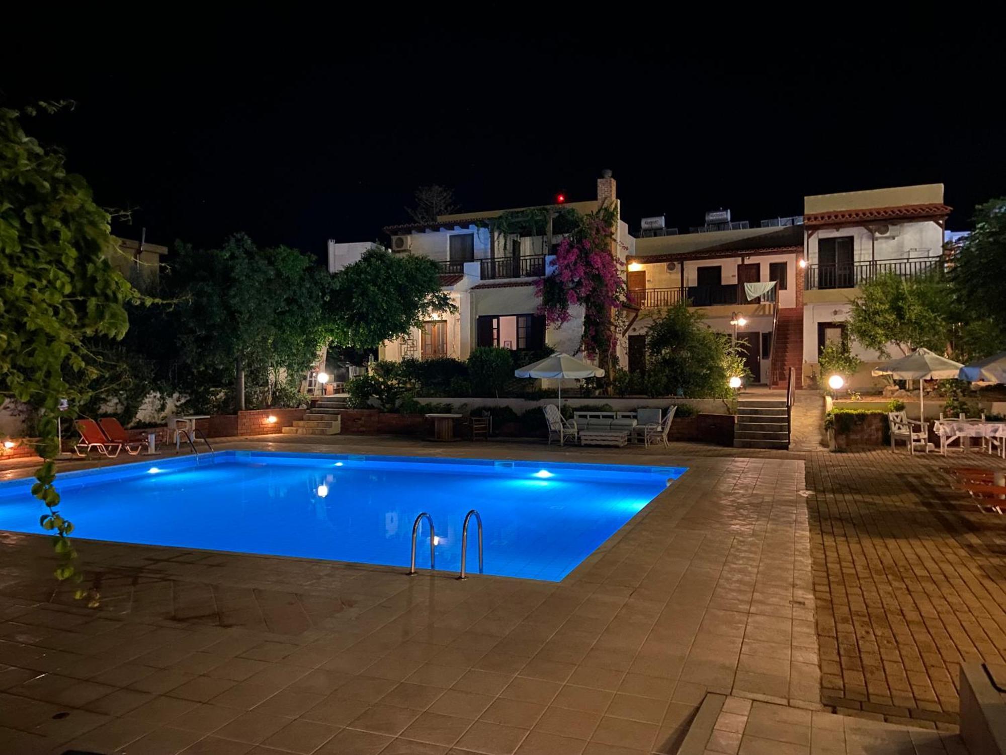 Marigianna Apartment Gouves Exterior foto