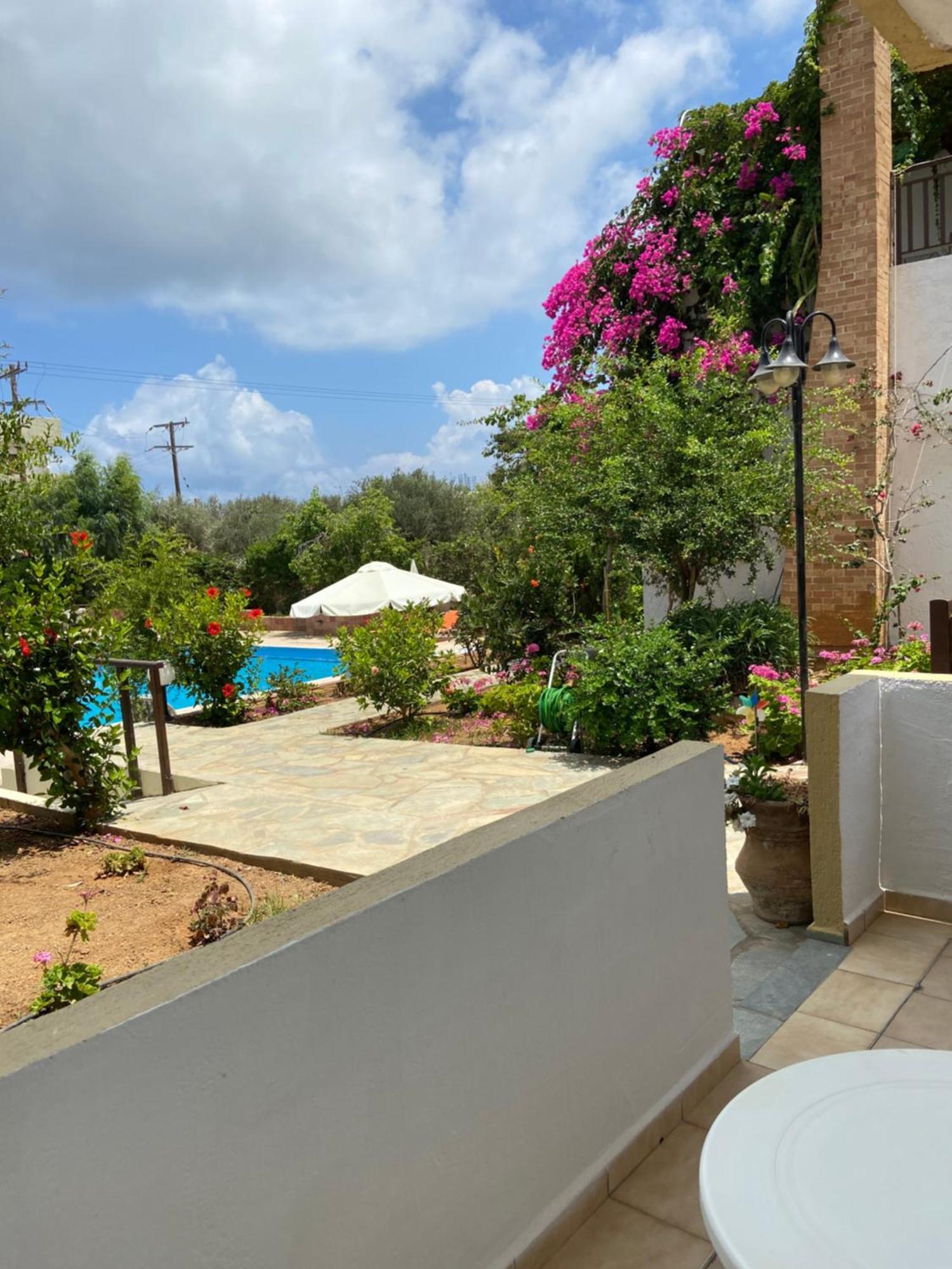 Marigianna Apartment Gouves Exterior foto