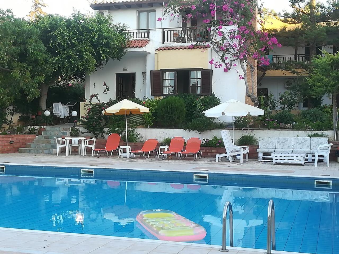 Marigianna Apartment Gouves Exterior foto