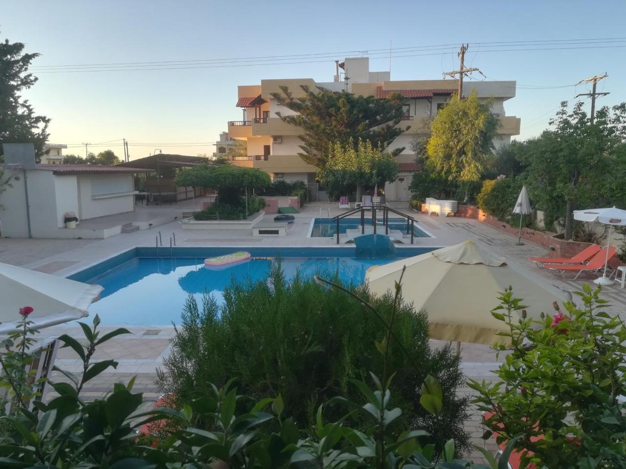 Marigianna Apartment Gouves Exterior foto